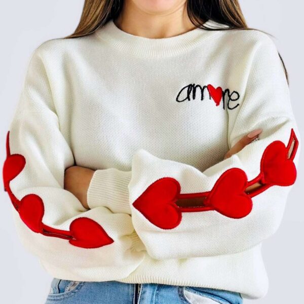 Abrigo Amore Bordado – Estilo y Confort en un Solo Diseño